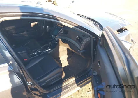 2016 Acura Ilx Premium Package/Technology Plus Package z USA, uszkodzony, nr VIN 19UDE2F75GA024500